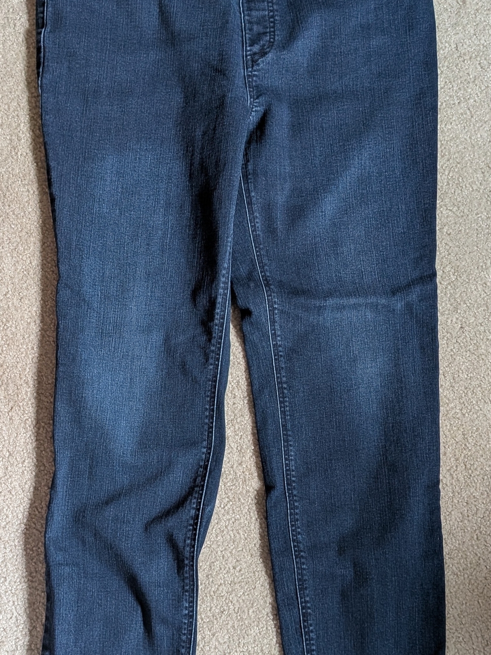 Classic Women's Skinny Jeans — Dark Blue Stretch Denim